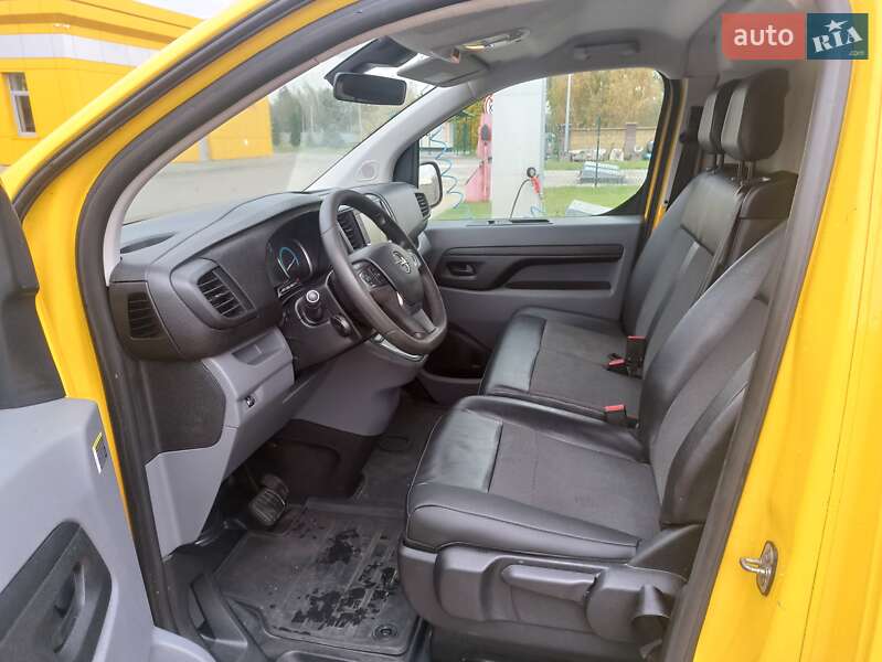 Грузовой фургон Opel Vivaro-e 2021 в Дубно