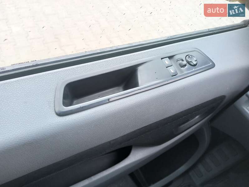 Грузовой фургон Opel Vivaro-e 2021 в Дубно