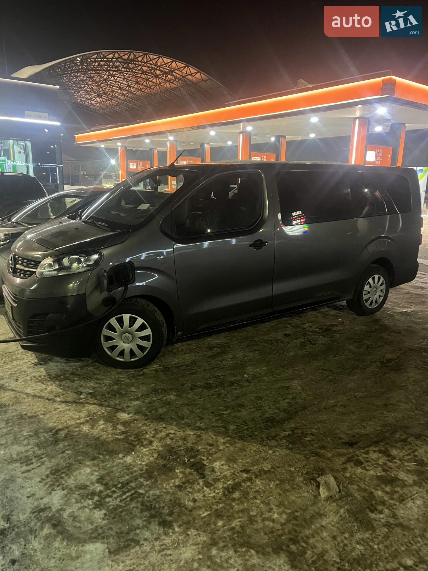 2021 Opel Vivaro - мініатюра 2