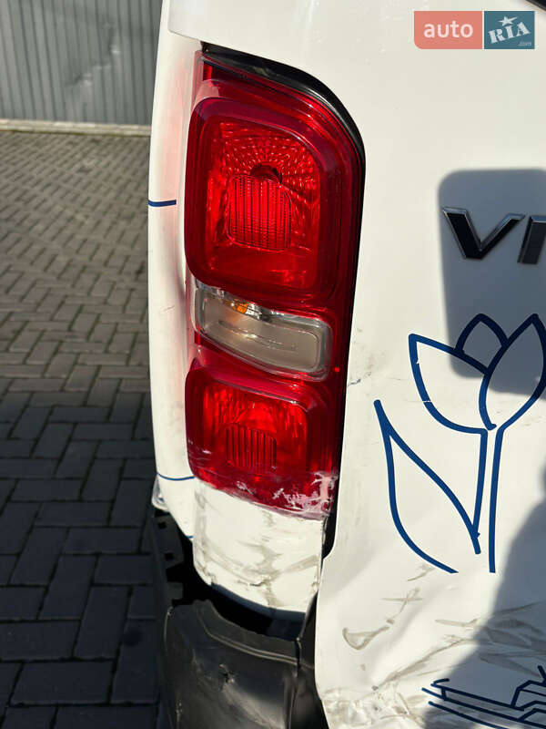 Минивэн Opel Vivaro-e 2023 в Ровно