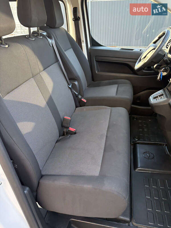 Минивэн Opel Vivaro-e 2023 в Ровно