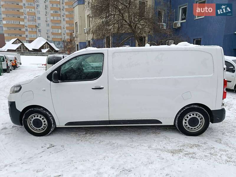 Opel Vivaro-e 2021