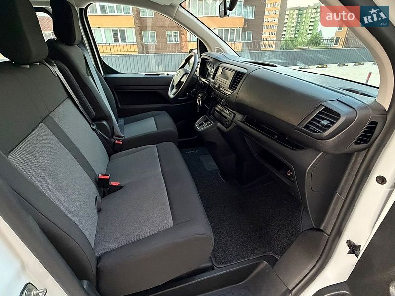 Минивэн Opel Vivaro-e 2023 в Ровно