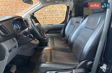 Вантажний фургон Opel Vivaro-e 2021 в Житомирі