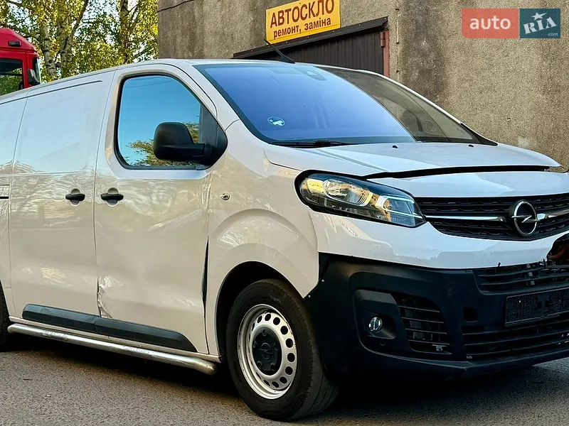 Opel Vivaro-e 2024