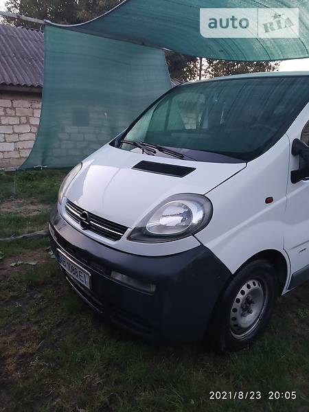 Opel Vivaro пасс.
