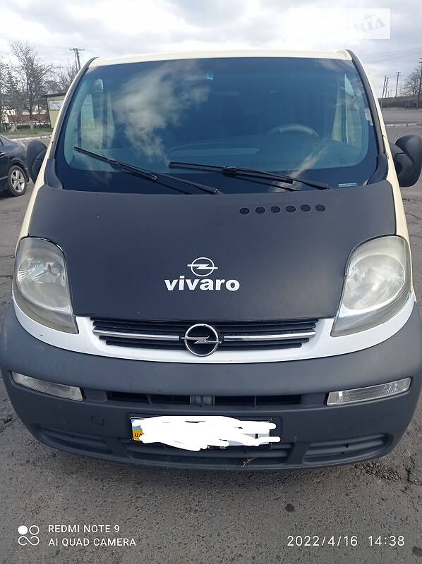 Opel Vivaro пасс.