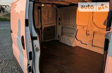 Вантажопасажирський фургон Opel Vivaro 2008 в Києві