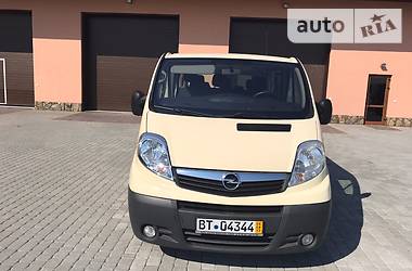  Opel Vivaro 2011 в Староконстантинове