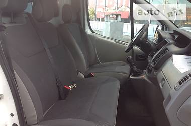 Грузопассажирский фургон Opel Vivaro 2013 в Одессе