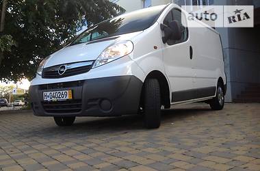 Грузопассажирский фургон Opel Vivaro 2013 в Одессе