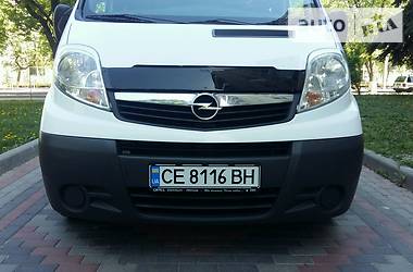 Вантажопасажирський фургон Opel Vivaro 2011 в Луцьку