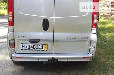 Грузопассажирский фургон Opel Vivaro 2014 в Житомире