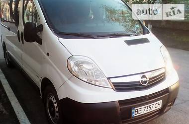 Минивэн Opel Vivaro 2012 в 