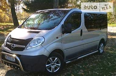 Вантажопасажирський фургон Opel Vivaro 2008 в 
