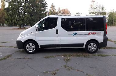 Грузопассажирский фургон Opel Vivaro 2012 в Новоархангельске