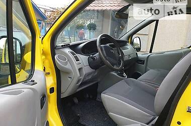 Грузопассажирский фургон Opel Vivaro 2014 в Дубно