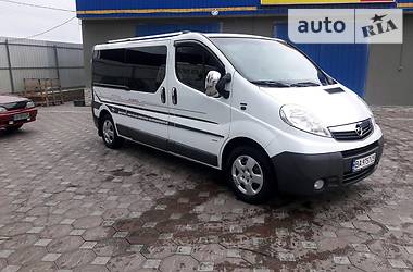 Грузопассажирский фургон Opel Vivaro 2013 в Новоархангельске