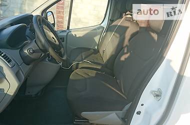 Мінівен Opel Vivaro 2010 в 