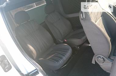 Мінівен Opel Vivaro 2010 в 