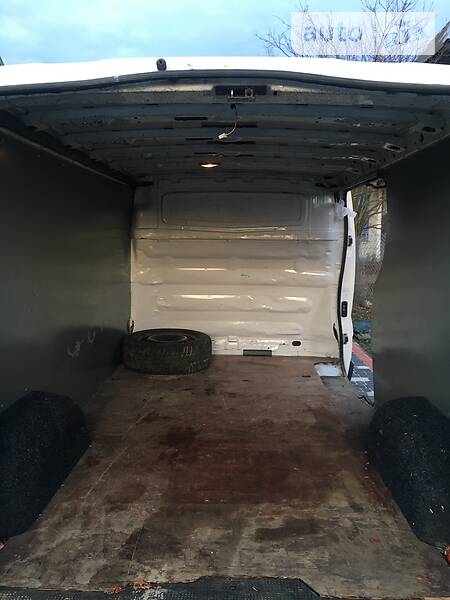 Вантажопасажирський фургон Opel Vivaro 2007 в Коломиї