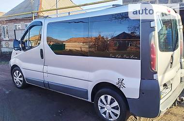 Opel Vivaro 2004 в 