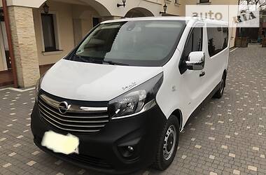 Вантажопасажирський фургон Opel Vivaro 2016 в 