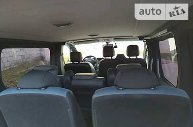 Вантажопасажирський фургон Opel Vivaro 2009 в 