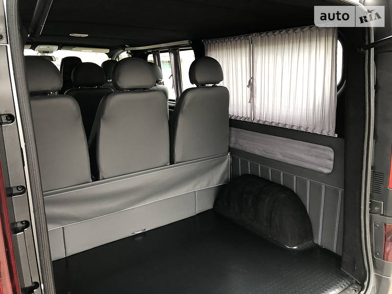 Мінівен Opel Vivaro 2015 в Козятині