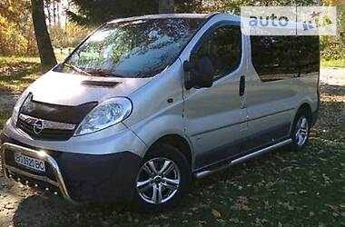 Вантажопасажирський фургон Opel Vivaro 2008 в 