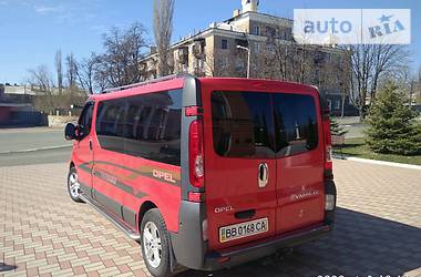 Універсал Opel Vivaro 2011 в 