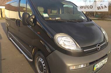 Мінівен Opel Vivaro 2005 в 