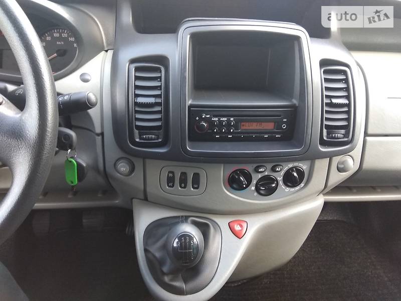 Opel Vivaro 2012 в Києві
