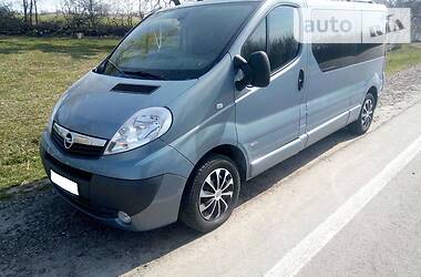 Мінівен Opel Vivaro 2013 в 