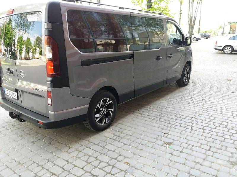 Вантажопасажирський фургон Opel Vivaro 2015 в Чернівцях фото 35 Вантажопасажирський фургон Opel Vivaro 2015 в Чернівцях