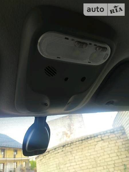 Грузопассажирский фургон Opel Vivaro 2011 в Львове