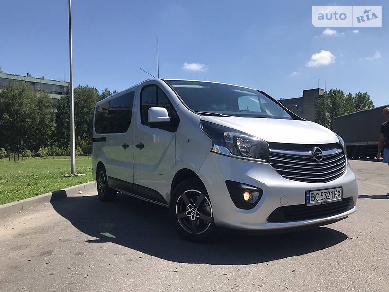 Мінівен Opel Vivaro 2017 в Бродах