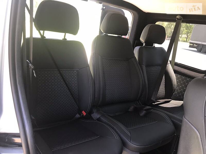 Мінівен Opel Vivaro 2017 в Бродах