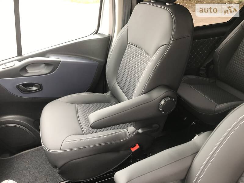 Мінівен Opel Vivaro 2017 в Бродах