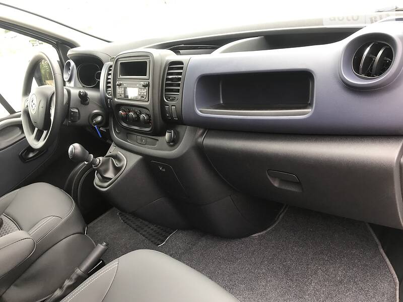 Мінівен Opel Vivaro 2017 в Бродах