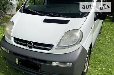 Минивэн Opel Vivaro 2005 в Старом Самборе