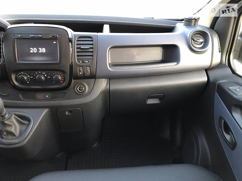 Мінівен Opel Vivaro 2018 в Києві