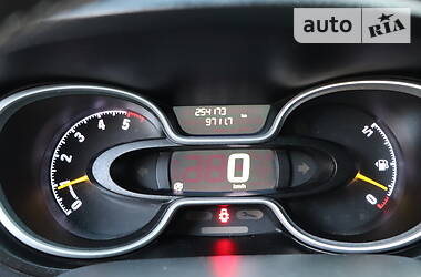 Вантажопасажирський фургон Opel Vivaro 2015 в 