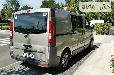 Минивэн Opel Vivaro 2008 в Киеве