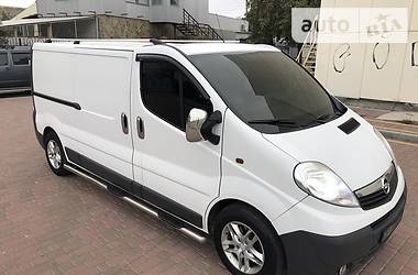 Универсал Opel Vivaro 2013 в Мелитополе