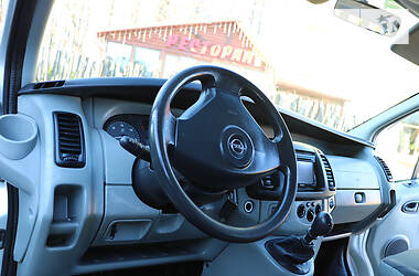 Грузопассажирский фургон Opel Vivaro 2008 в Трускавце