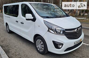 Универсал Opel Vivaro 2017 в Ровно