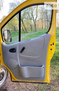 Минивэн Opel Vivaro 2004 в Первомайске