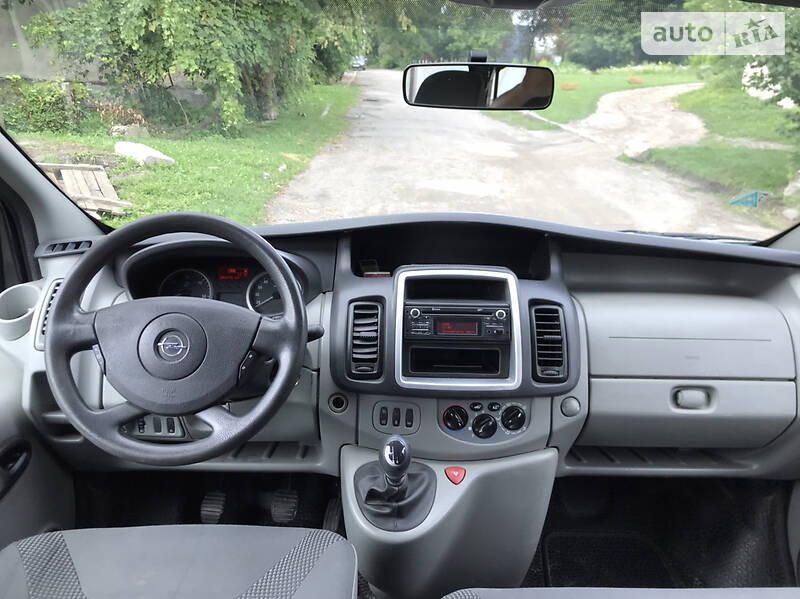 Мінівен Opel Vivaro 2013 в Буську