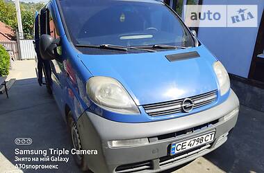 Минивэн Opel Vivaro 2003 в Черновцах